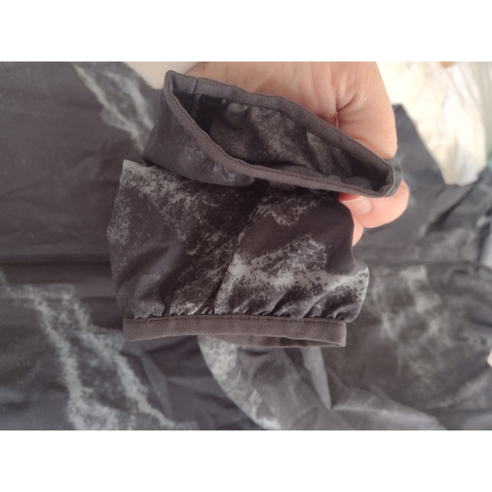 Uniqlo Peter Saville Datalife Design Windbreaker Jacket Black Grey Full Zip Sz S - Picture 8 of 9